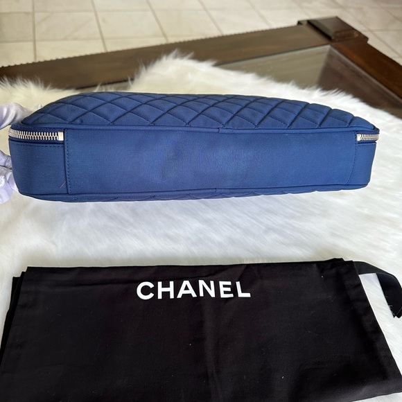 Computer Bag - Picture 4 of 17